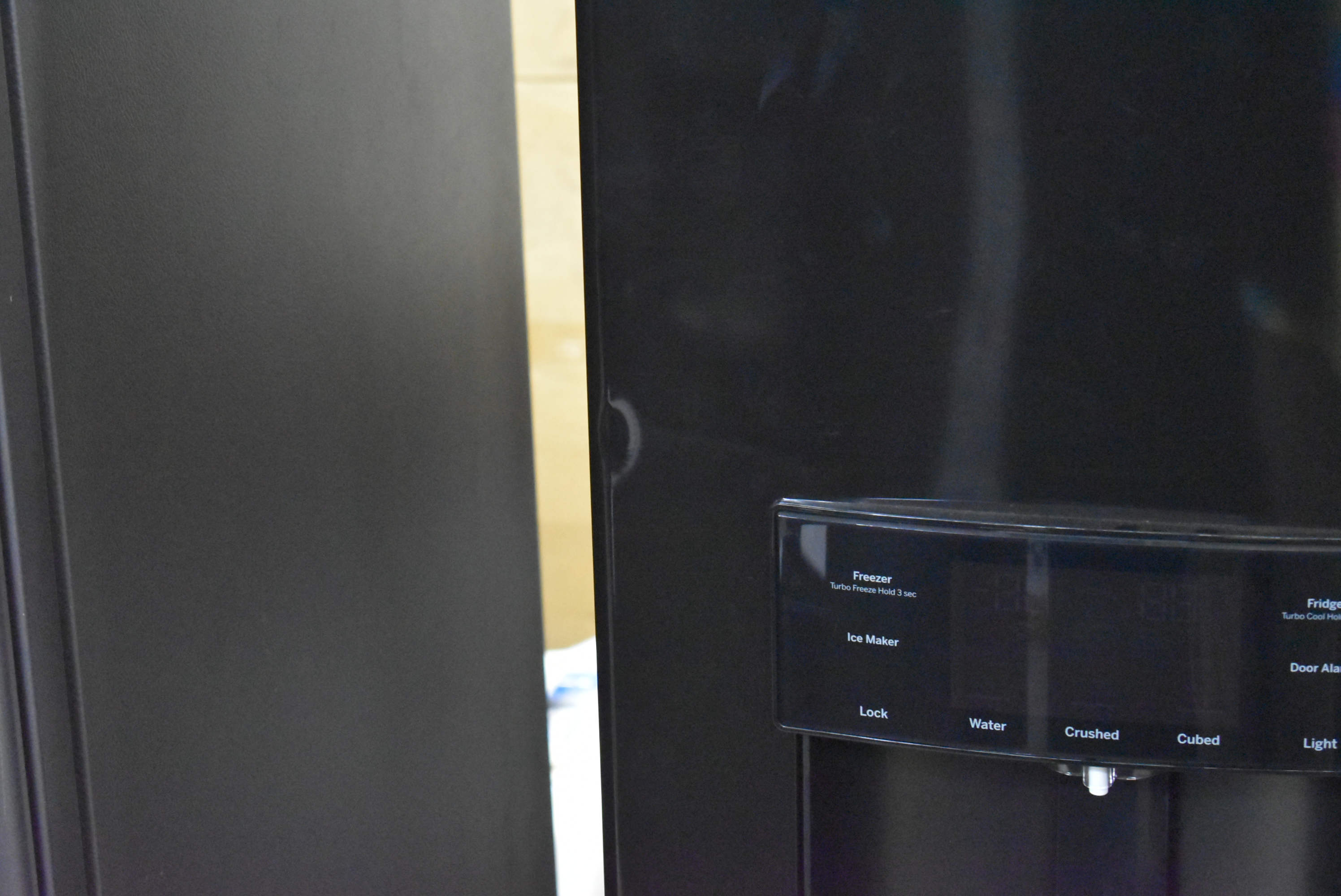 Ge Gfe26ggkbb 36 Black French Door Refrigerator Nob 42341 Hrt