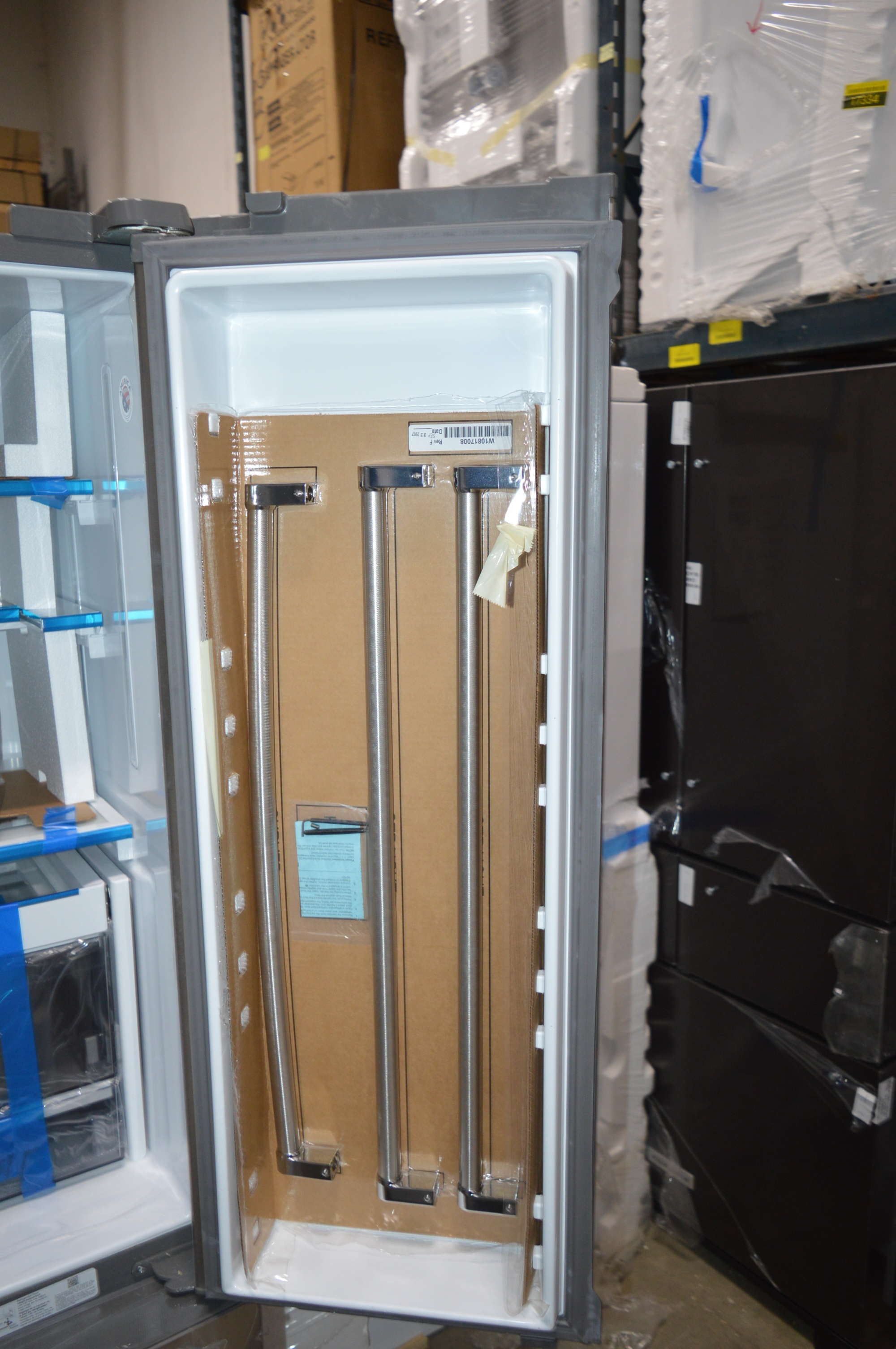 KitchenAid KRFC604FSS 36" Stainless French Door Refrigerator NOB CD