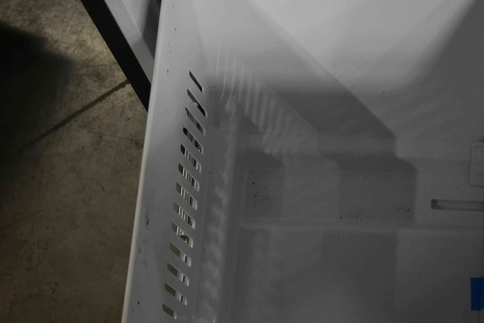 GE GFE28GELDS 36" Black Slate French Door Refrigerator 38328 HRT