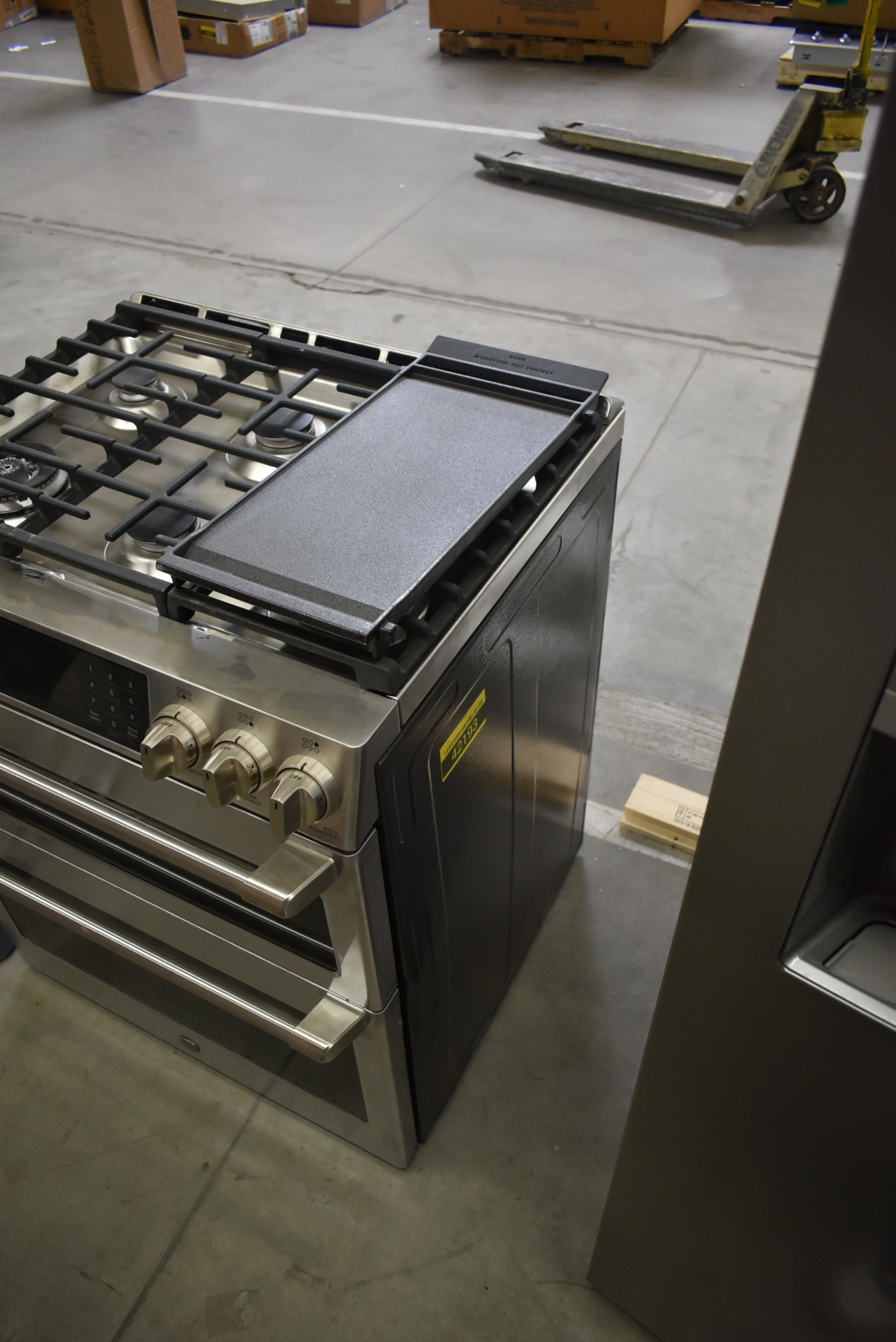 GE Cafe C2S995SELSS 30" Stainless SlideIn Dual Fuel Range NOB 42193 HRT