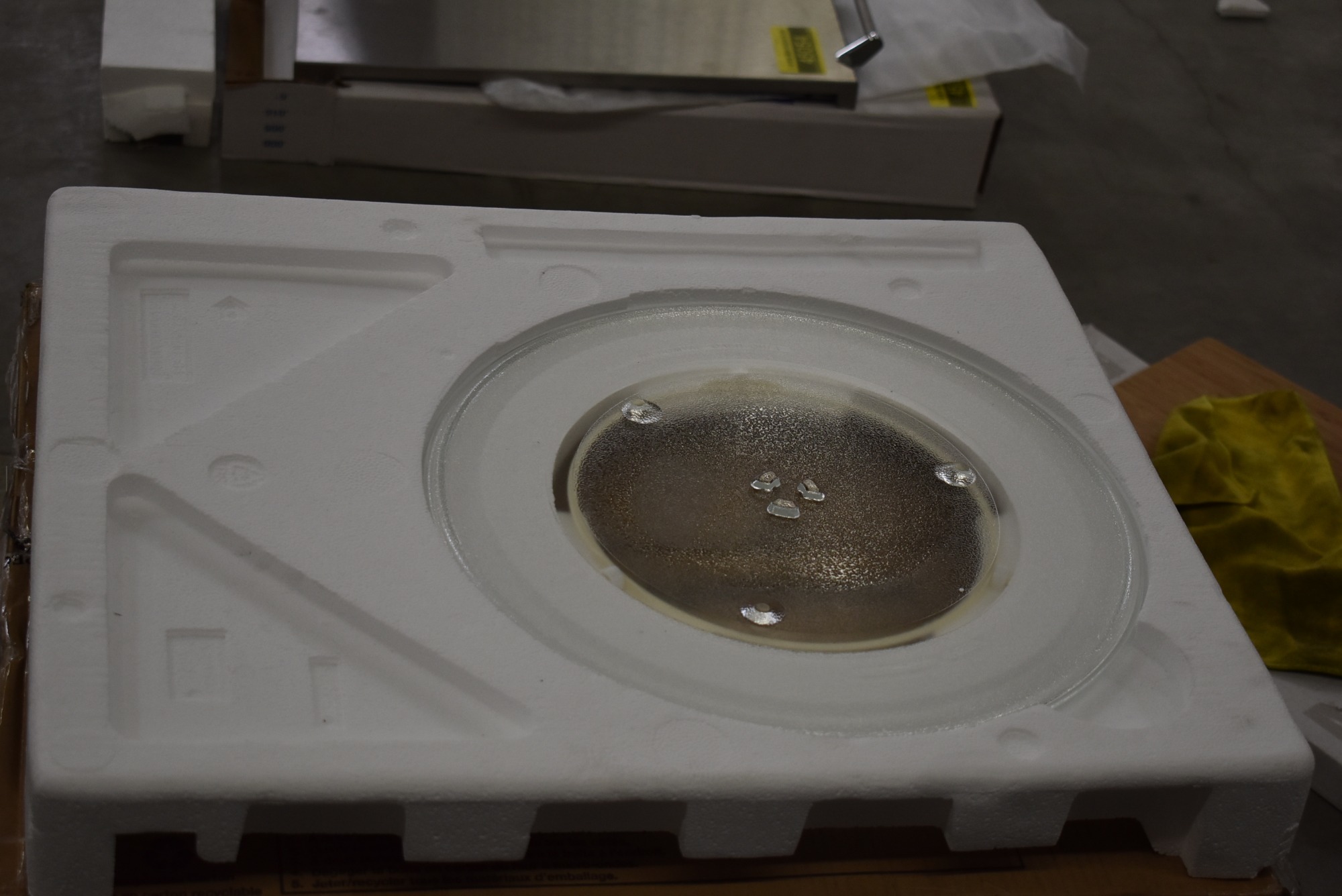 Whirlpool Wmc50522hz 24 Stainless Countertop Microwave 2 2