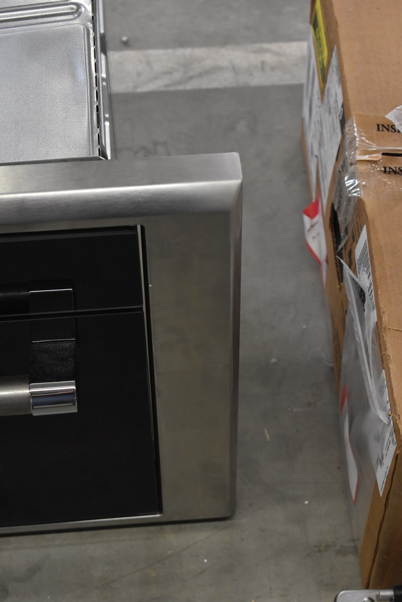 Thermador Mes301hp 24 Black Single Steam Convection Wall Oven Nob