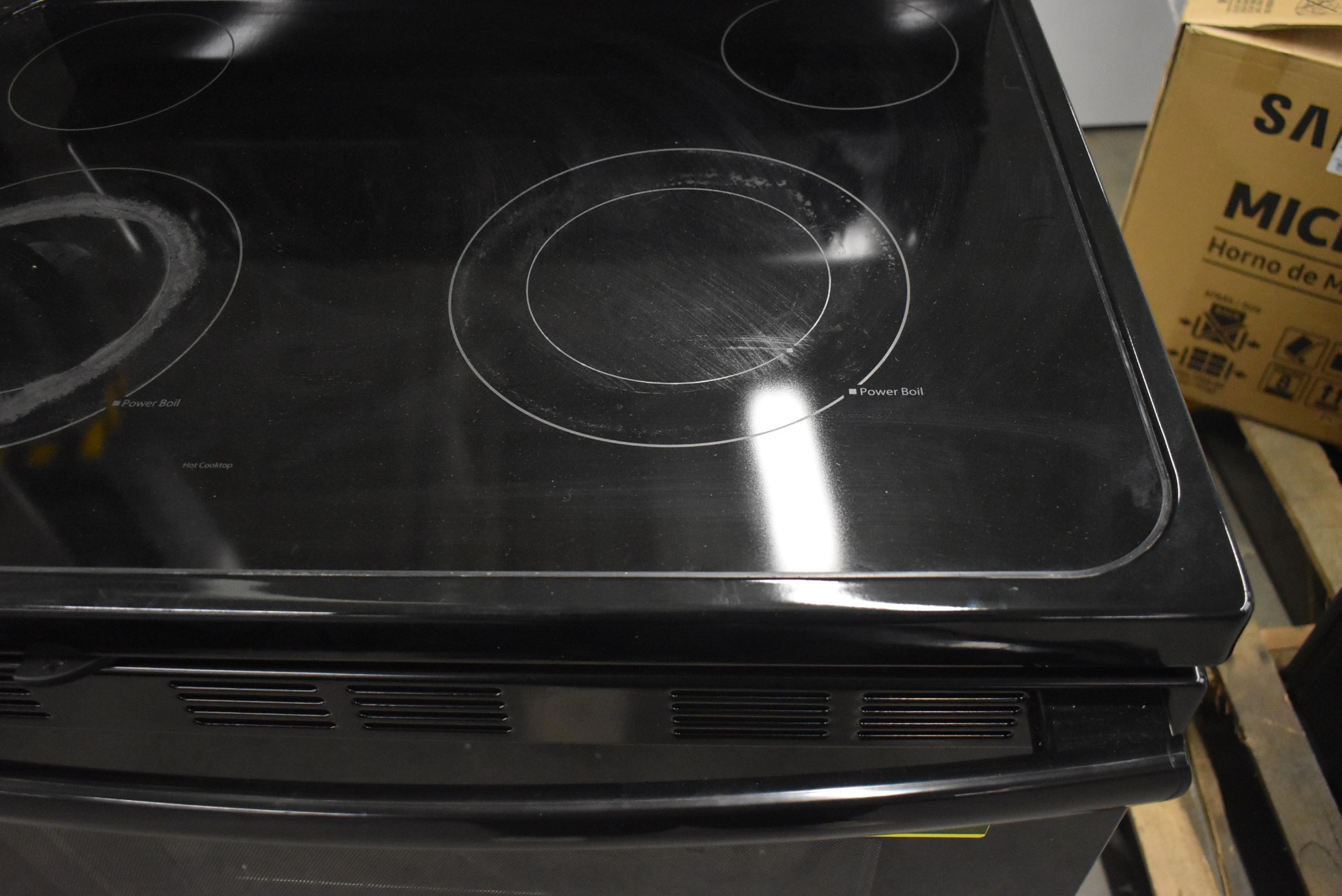 Ge Jb645dkbb 30 Black Freestanding Electric Range 49364 Hrt