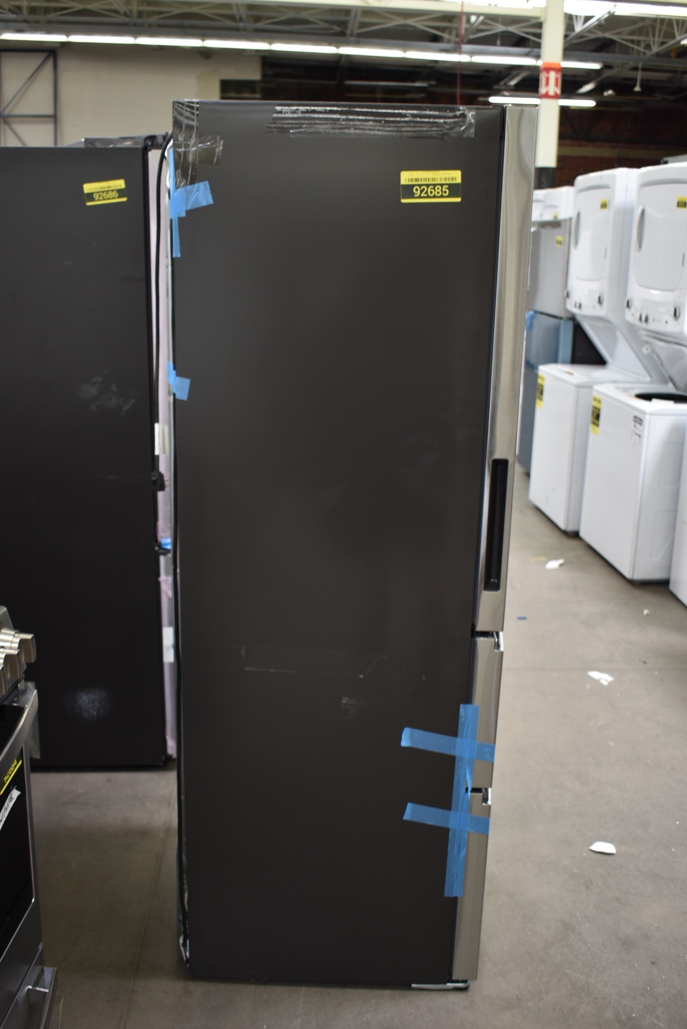 GE GLE12HSLSS 24" Stainless BottomFreezer Refrigerator NOB 92685 HRT