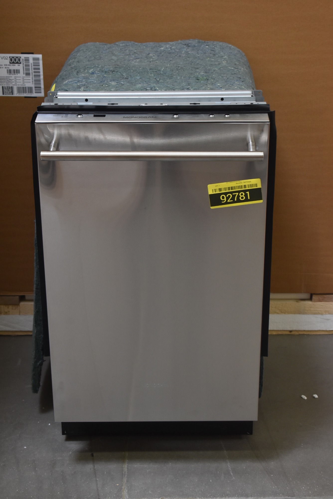 GE Adora DDT595SSJSS 24 Stainless Fully Integrated Dishwasher 42136