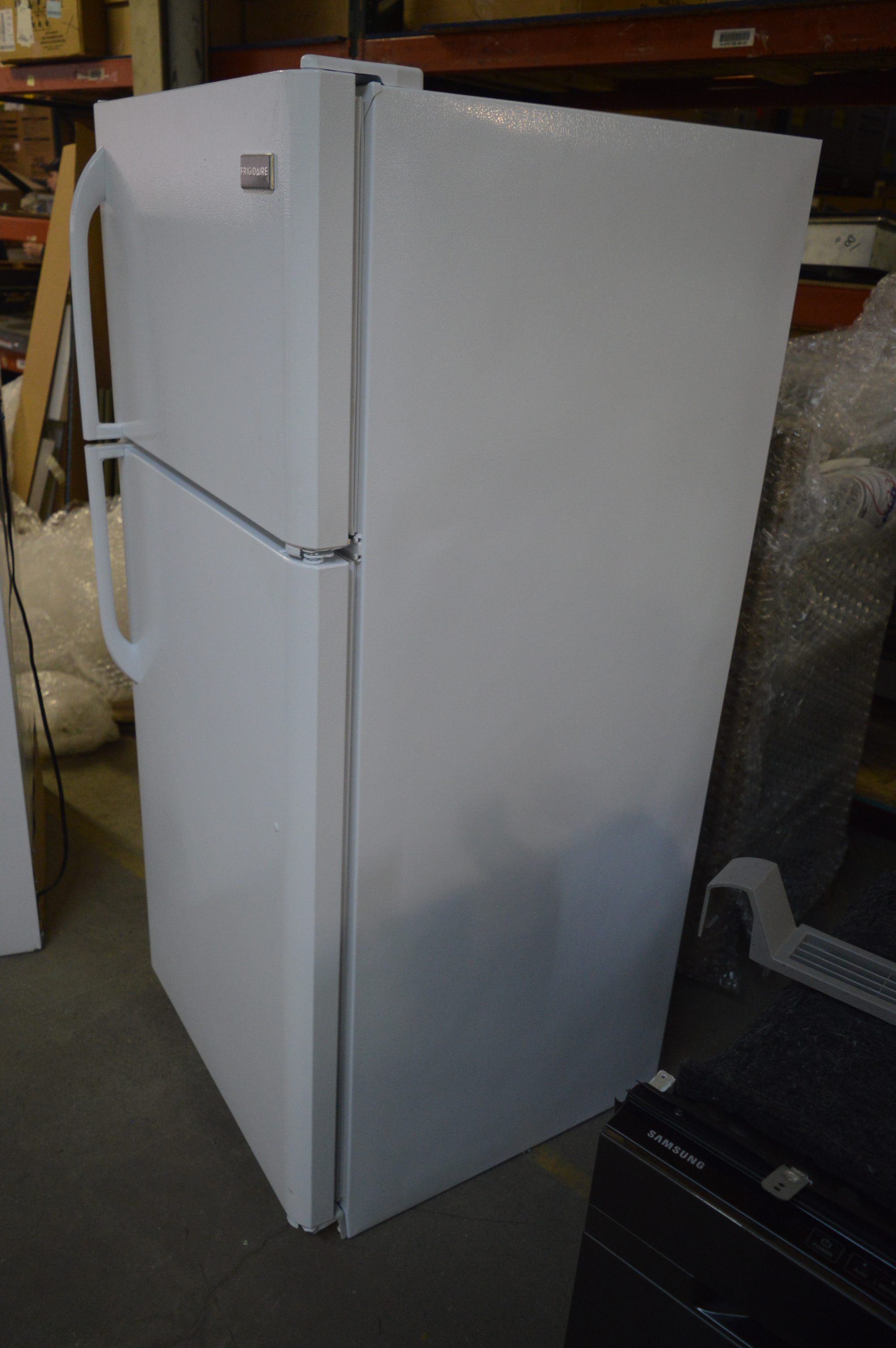 Frigidaire FFTR1814QW 30