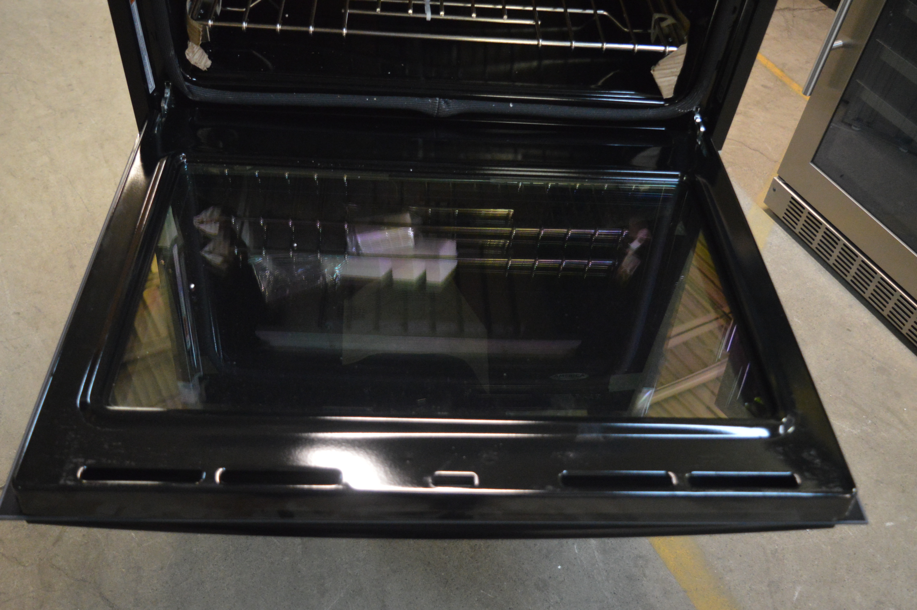 JennAir JJW2830DB 30" Black Floating Glass Double Wall Oven NOB 5407